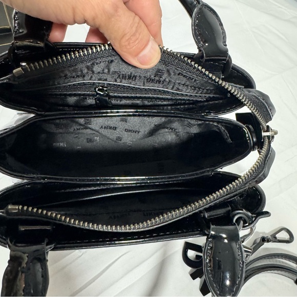 DKNY Black Patent Leather Mini Tote Bag Purse Y2K 90s Revival Night Out Ready - Picture 3 of 3